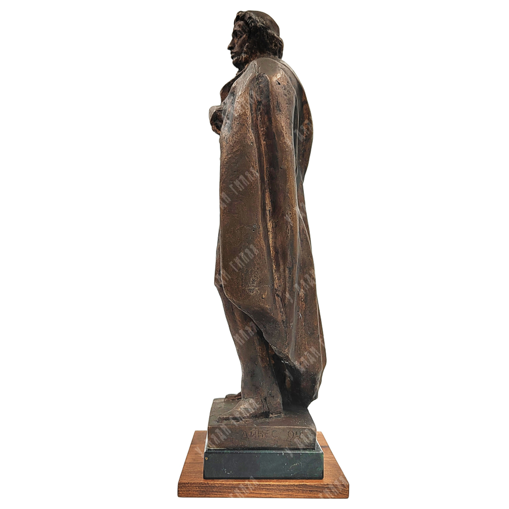 Динес Ю. С. Эскиз памятника А. С. Пушкину. Бронза. 1980-е гг.