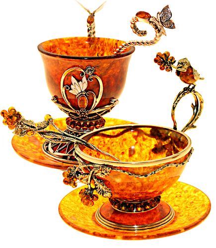 Чайные и кофейные пары из янтаря