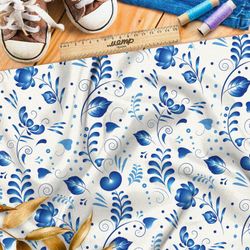 Ткань оксфорд 210 редкая гжель на белом фоне