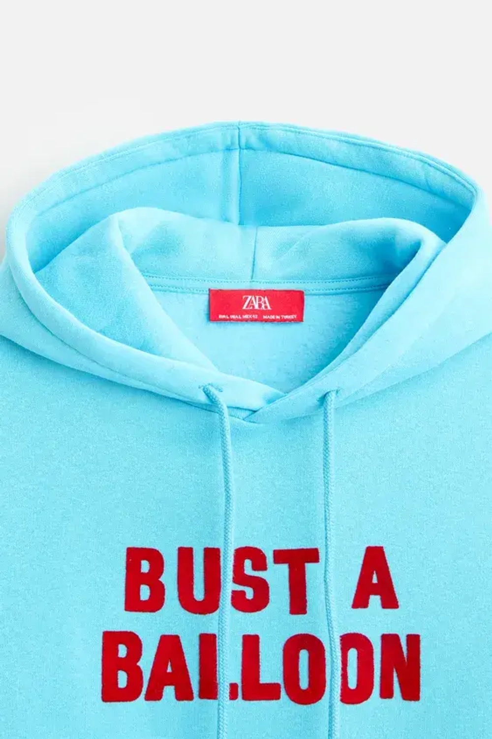 ZARA X HARRY LAMBERT ТОЛСТОВКА С КАПЮШОНОМ, СИНИЙ
