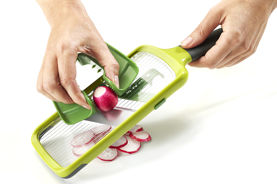 Терка с держателем для продуктов Mandoline зеленая, Joseph Joseph