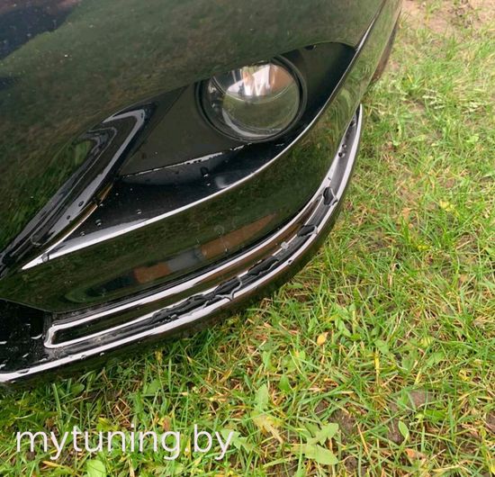 Накладка на бампер передний для BMW 5 серии E60 / E61 M-Packet (03-10)