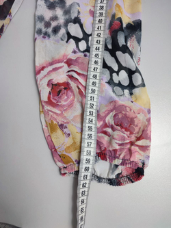 Блузка Enjoy с цветами 48 размер