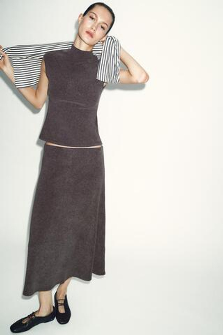 ZARA МЯГКИЙ ТОП С ВЫСОКИМ ВОРОТНИКОМ, КОРИЧНЕВЫЙ МЕЛАНЖ