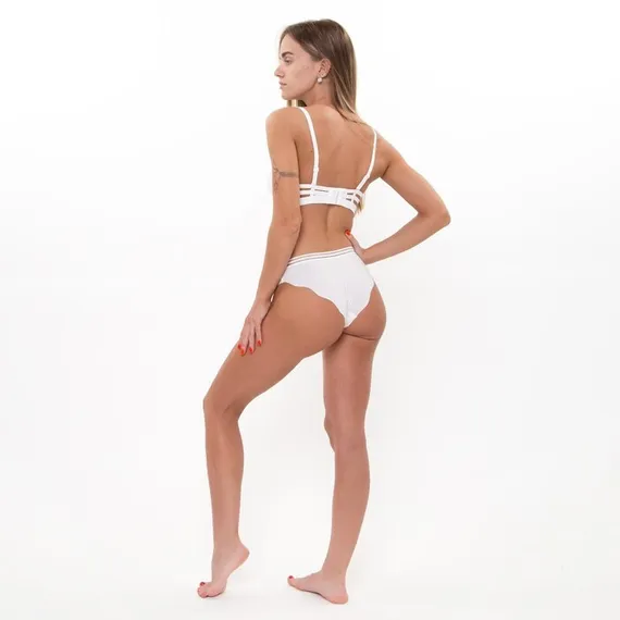 Комплект женский (топ/трусы), цвет белый, размер 75В