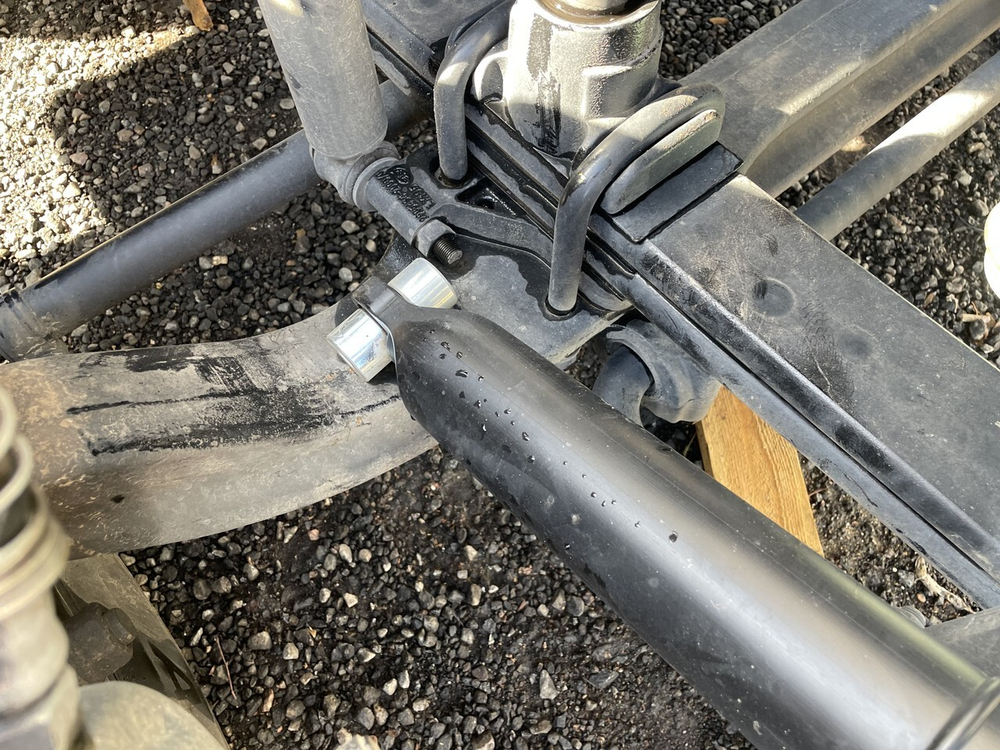 Цилиндр подъема кабины 2023г