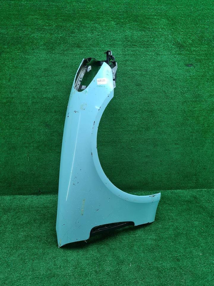 Крыло переднее правое Porsche Panamera 971 (16-23)