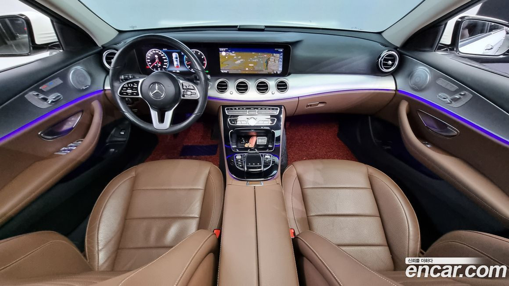 Mercedes-Benz E-Class W213 E300 4MATIC AMG Line (06.2020)