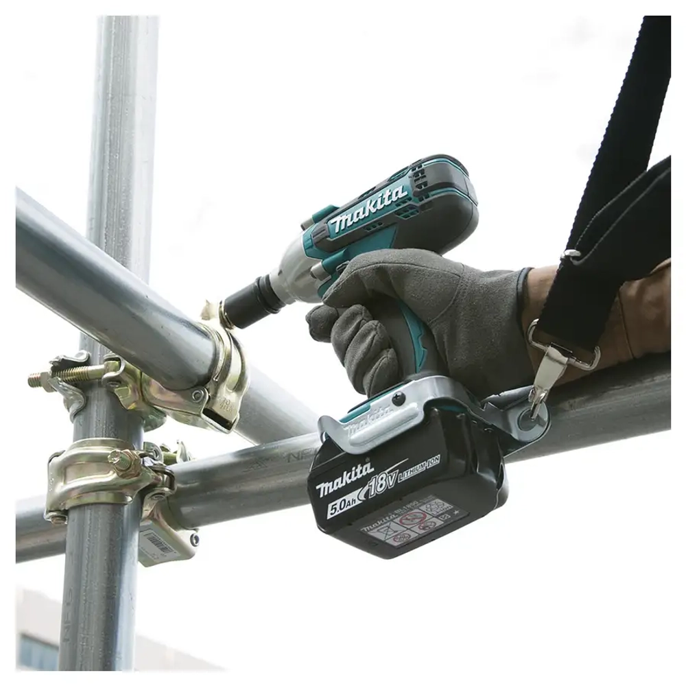 Аккумуляторный гайковёрт Makita DTW190RME