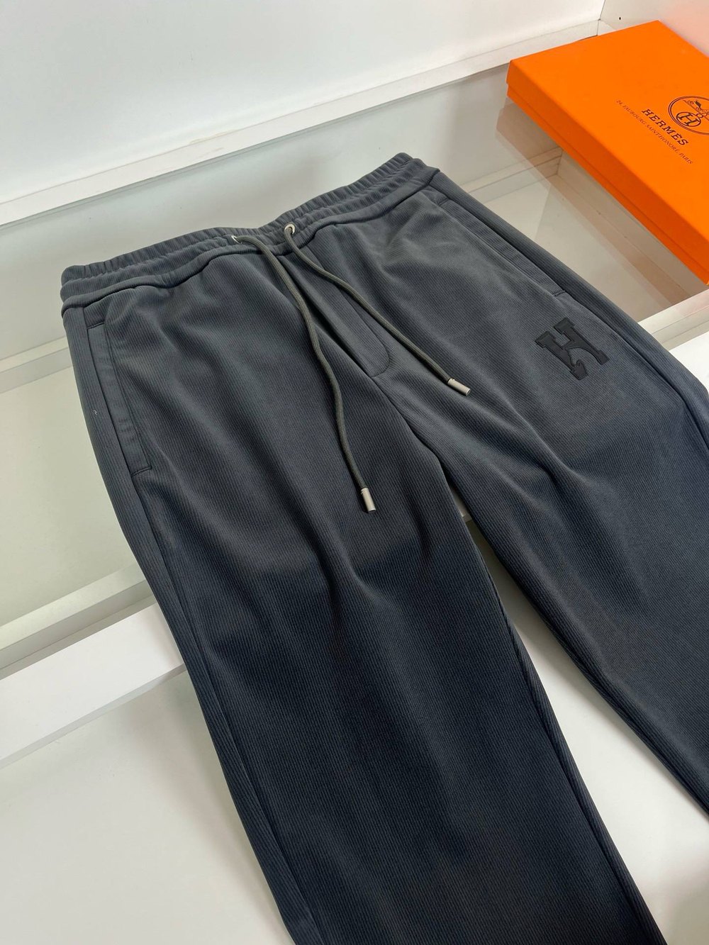 Вельветовые штаны Hermes