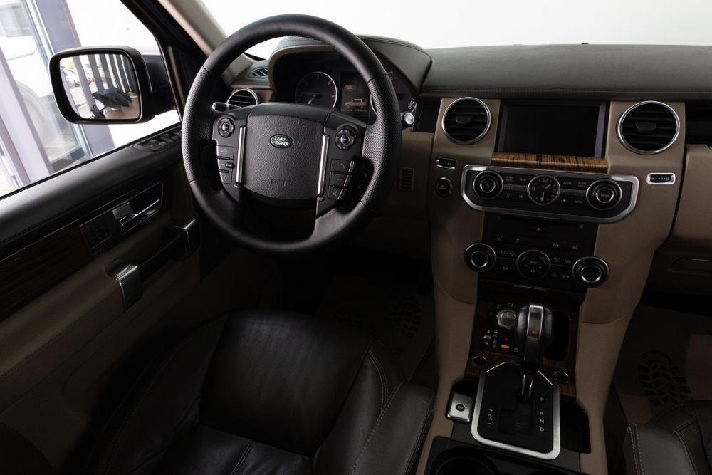 Land Rover Discovery, 2012 год