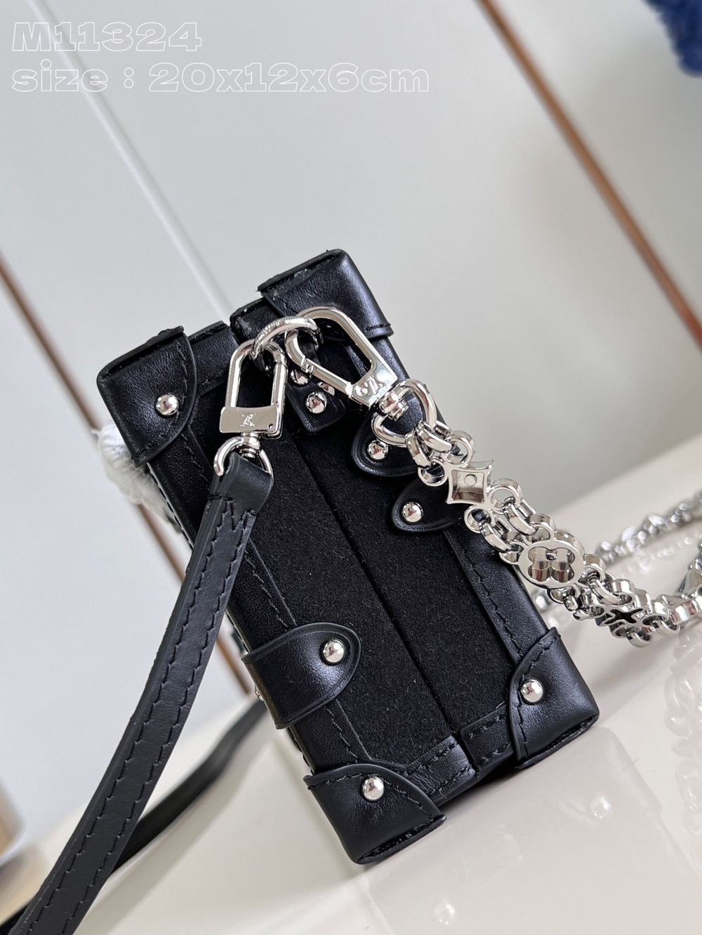 Louis Vuitton Petite Malle
