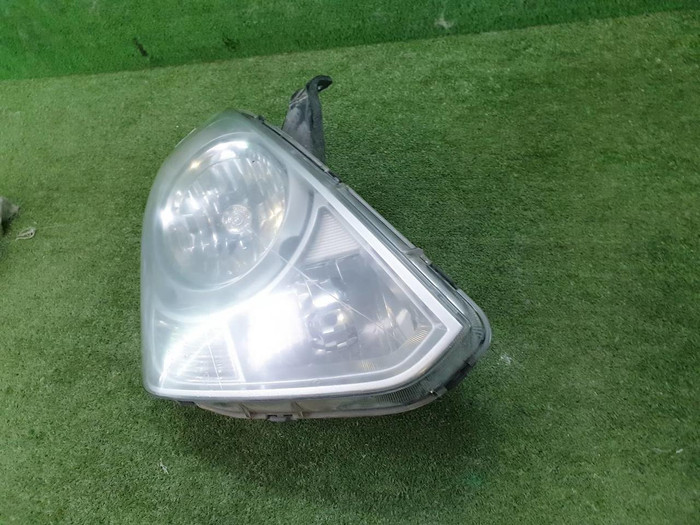 Фара правая Hyundai Grand Starex H1 (2007-2018) галоген