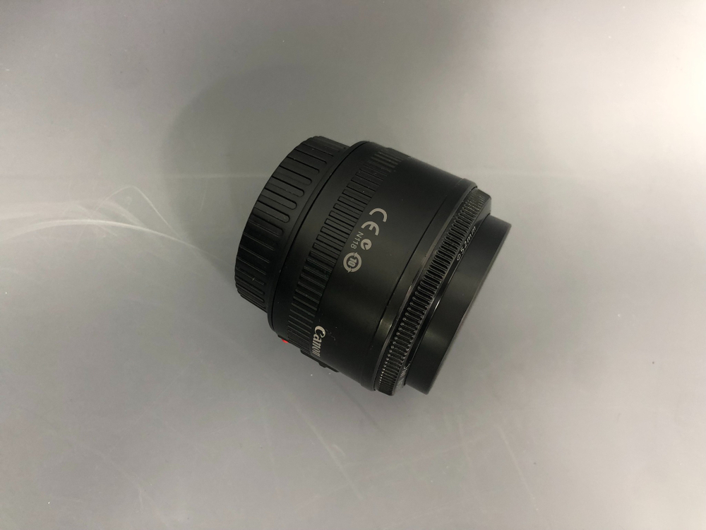 Canon EF 50 1.8 II