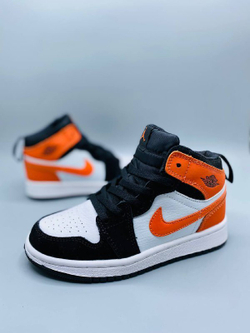 Детские кожаные кроссовки Nike Air Jordan 1