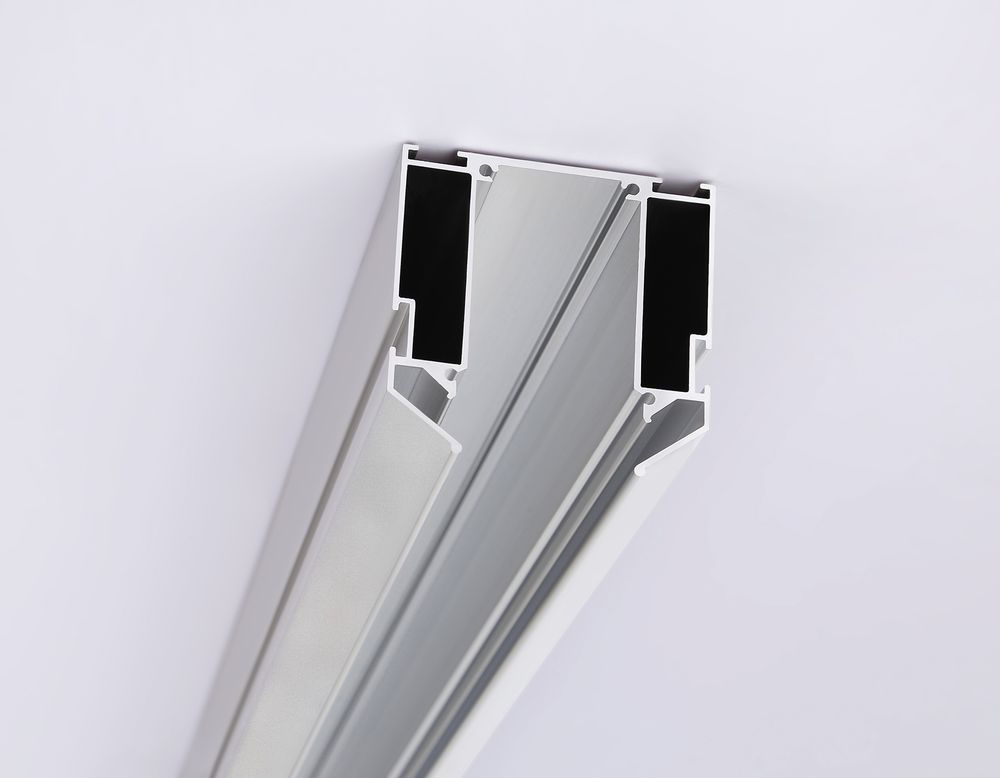 Ambrella Корпус для накладного шинопровода в натяжной потолок Magnetic 220V 3000*61*61 Magnetic 220V GL1014