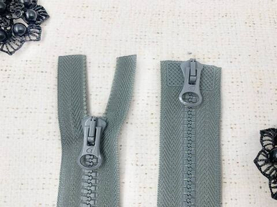 Молнии трактор АРТА-Ф 2077, Латвия, Т6, L 70 см, 2 бегунка