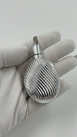 Кулон Флакон