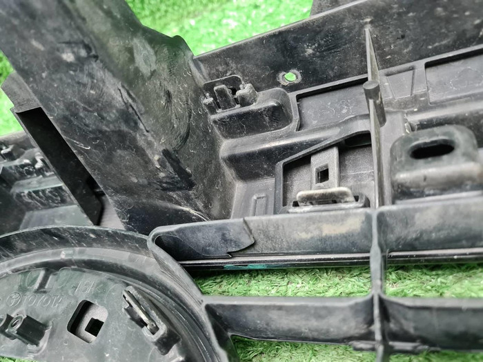 Бампер передний Land Cruiser 300 (21-нв) В сборе