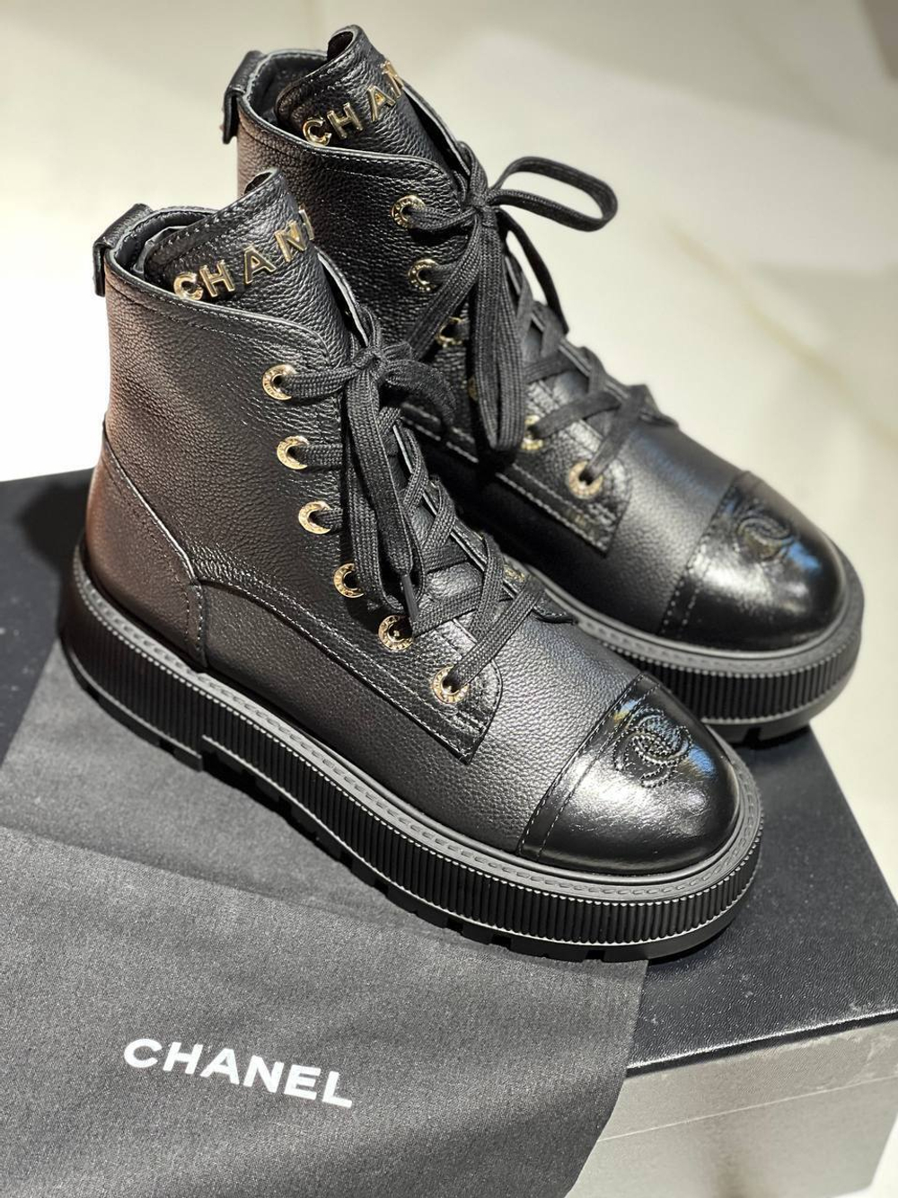 Ботинки CHANEL