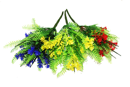 Букет зелени с незабудкой