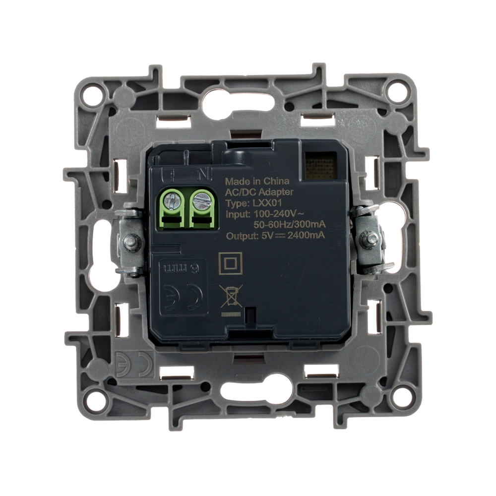 Розетка USB тип А / тип А 3000мА 15Вт - белый ETIKA Legrand