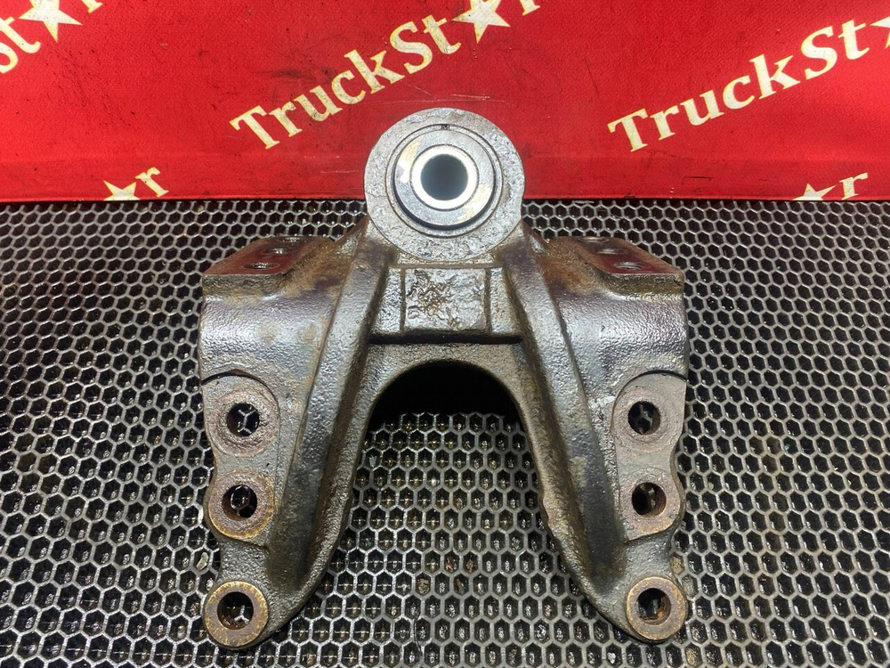 Кронштейн рессоры передней 2018г.