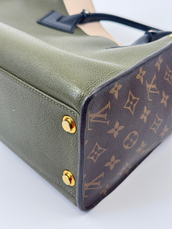 Сумка Louis Vuitton On My Side