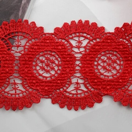 Кружево гипюр шир.90мм цв.10 красный