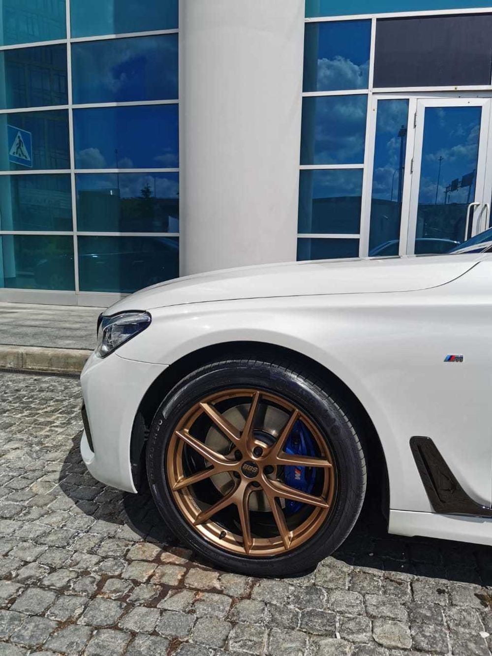 G11 & BBS CI-R 20" satin bronze