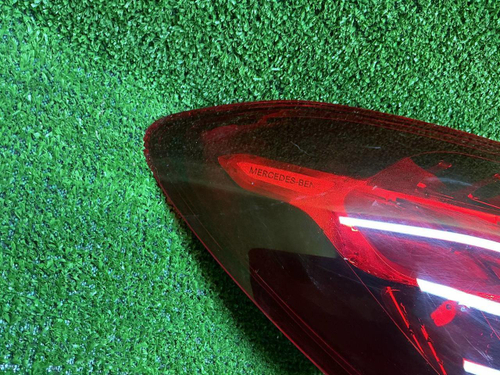 Фонарь левый внешний Mercedes E W213 (2020-2023)