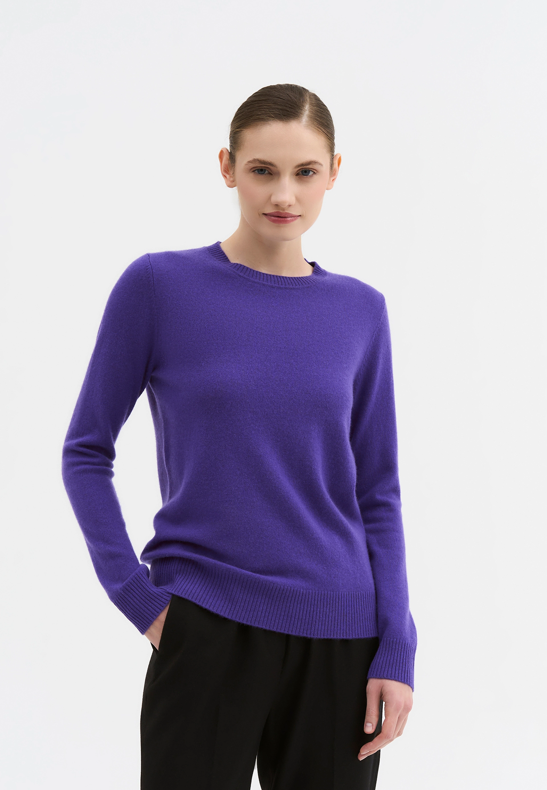 Кашемировый пуловер