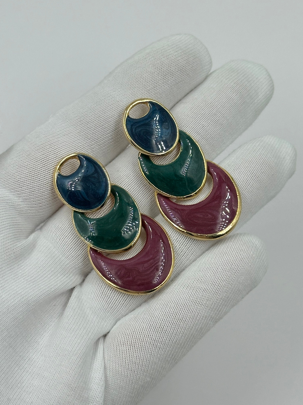 Серьги с разноцветной эмалью