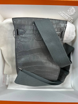 Нагрудная сумка слинг Hermes Kelly (Messenger) из кожи крокодила, тёмно синяя