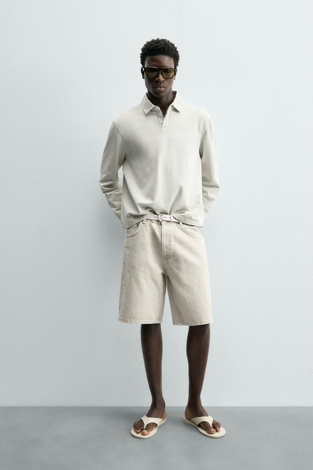 ZARA ДЖИНСОВЫЕ ШОРТЫ REGULAR FIT, ПЕСОЧНЫЙ