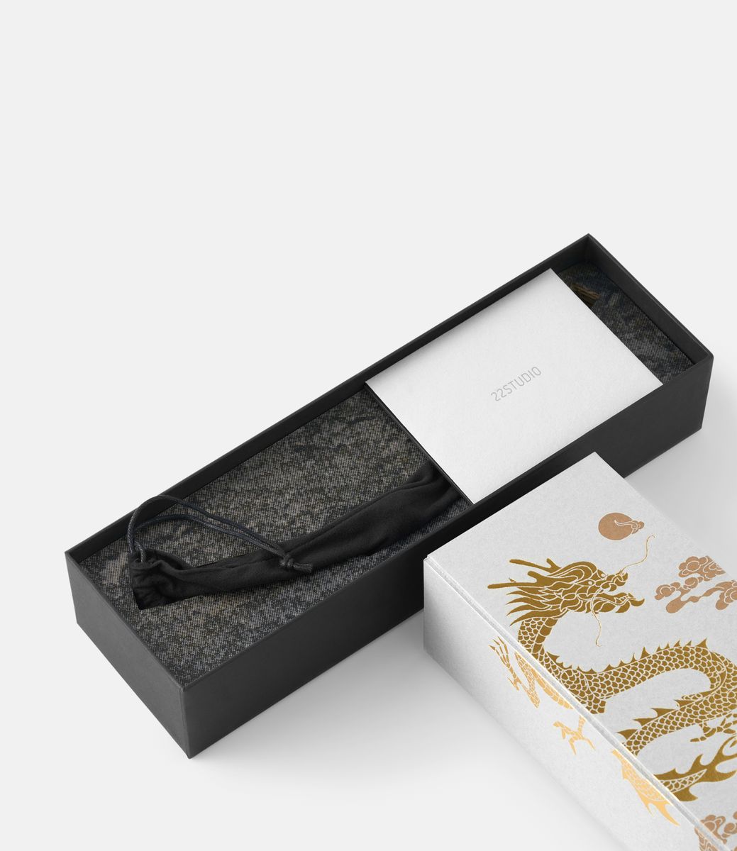 22 Studio 4D Limited Dragon Edition Fortune — часы с циферблатом из бетона (45 мм)