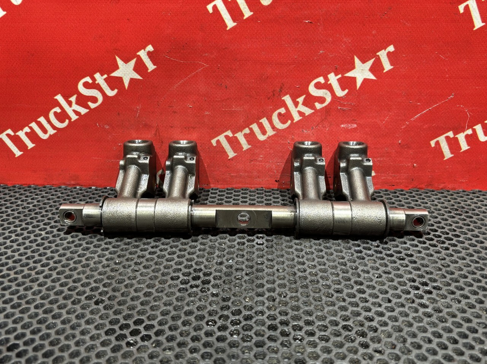 Вал рокеров в сборе 2021г