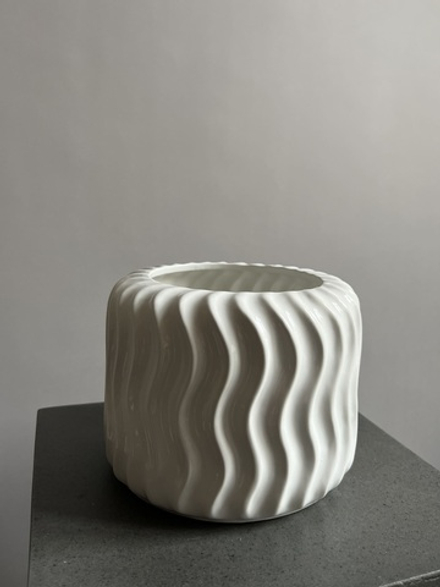 Кашпо Бахаус белое