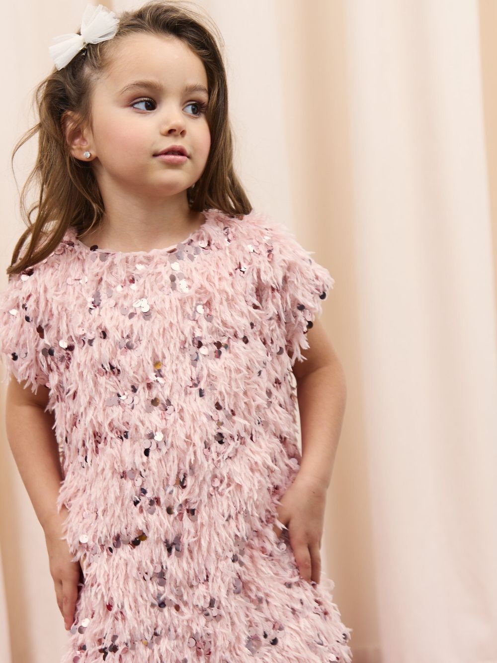 Платье с перьями "Пудра"