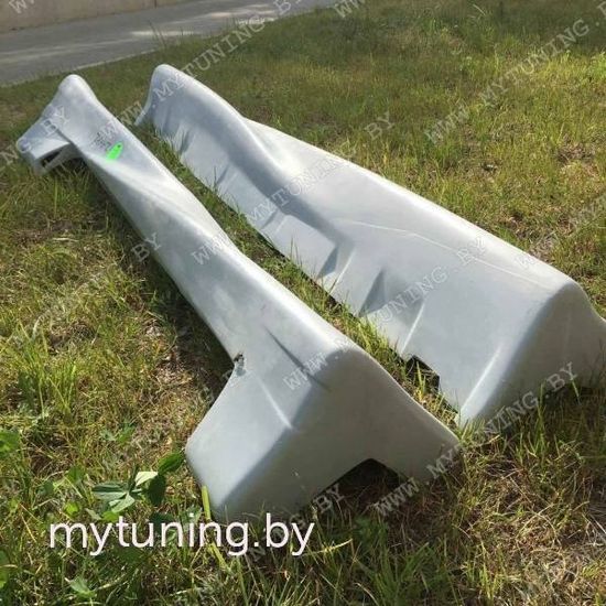 Накладки на пороги ST для Mitsubishi Eclipse D30