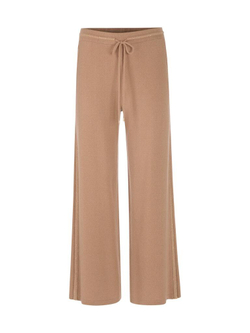 Marc-Cain-Ad_HerbstWinter-2025_623_ZA-81.02-M06