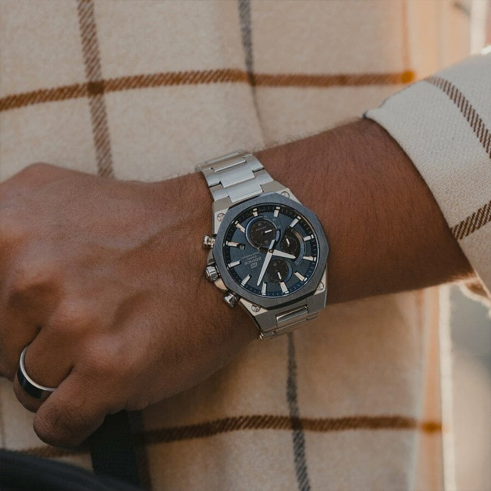 Часы Casio EFS-S570DB-2A