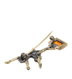 AM-1652 Брошь «Балерина» (латунь, янтарь)