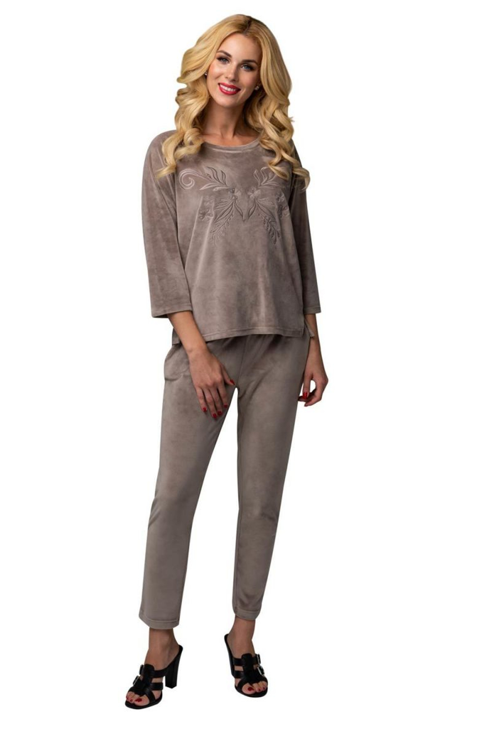 Спортивный костюм с объёмной вышивкой (Размер: XXL) (Цвет: бежевый)