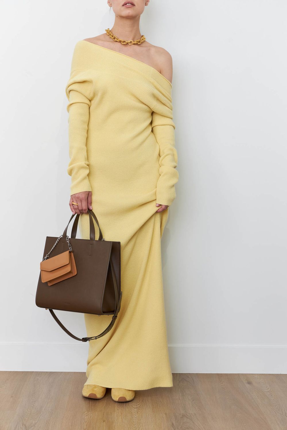 МИНИ-СУМОЧКА «BASE» НЮД