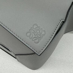 Сумка-мессенджер Loewe