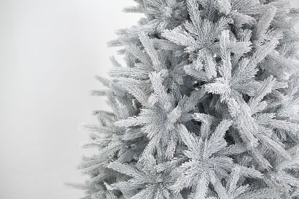 Заснеженная елка «Арктико» (Литая хвоя) от 1.5 до 2.1 м