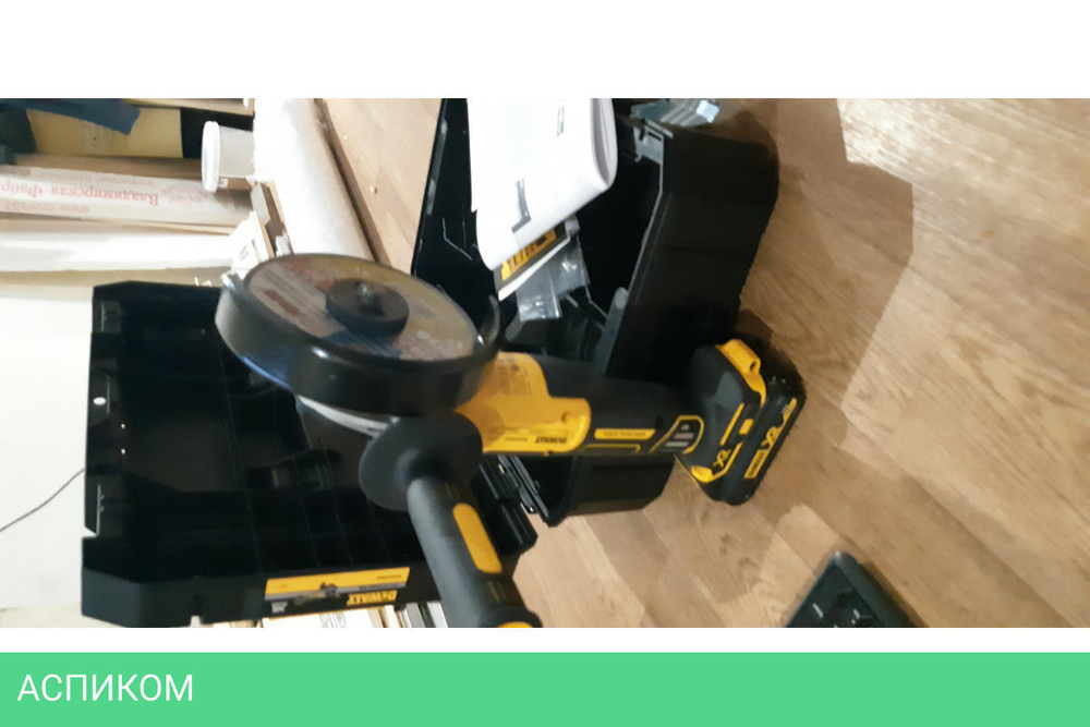 Угловая шлифмашина DeWalt DCG405NT