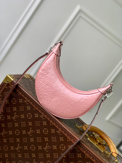 Louis Vuitton Loop