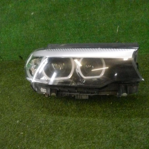 Фара правая BMW 5er G30 (2017-2020) LED